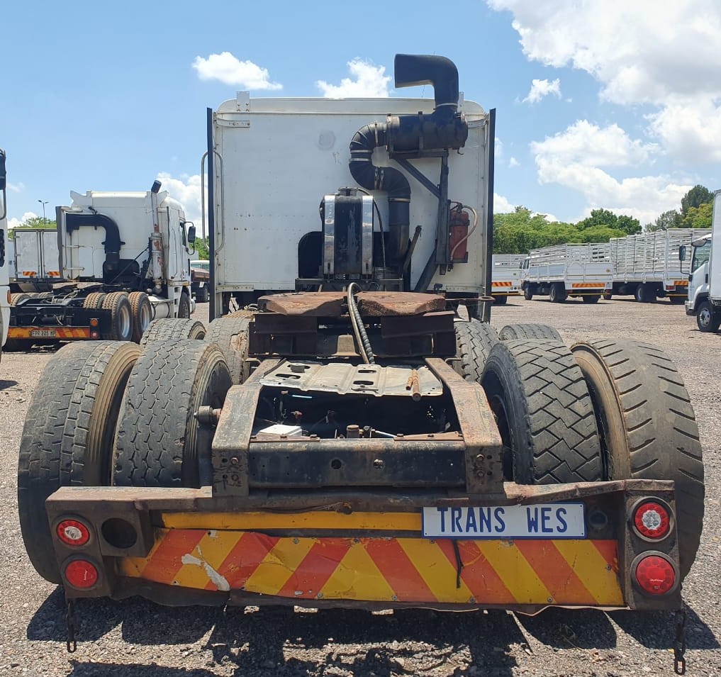 INTERNATIONAL N14 (1998) TRUCK FOR SALE IN PRETORIA