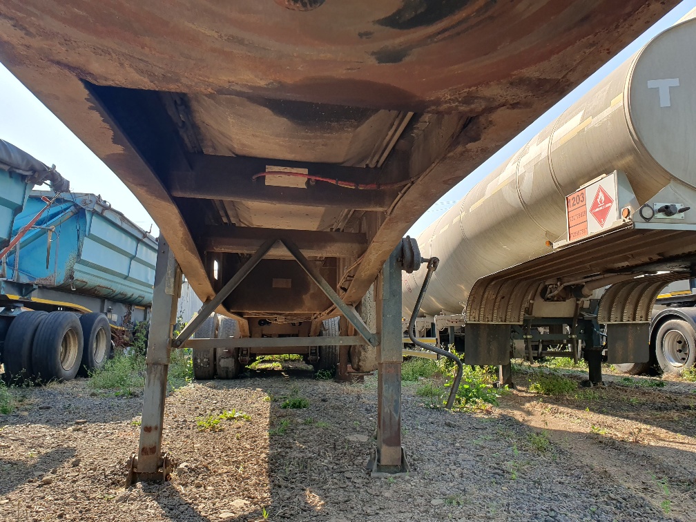 KEARNEYS 45 CUBE (2011) SIDE TIPPER LINK FOR SALE IN PRETORIA GAUTENG