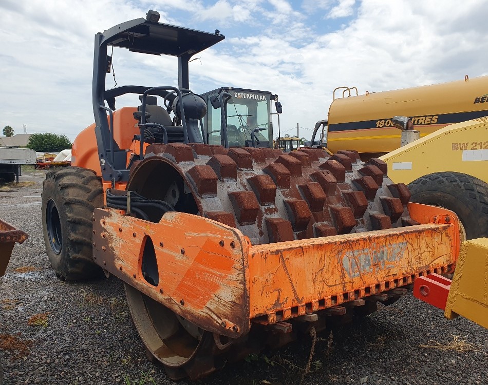 HAMM PADFOOT COMPACTOR ROLLER (2012) ROLLER FOR SALE IN PRETORIA GAUTENG