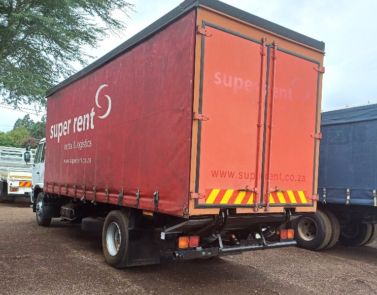 NISSAN UD90 – TAUTLINER FOR SALE IN PRETORA GAUTENG