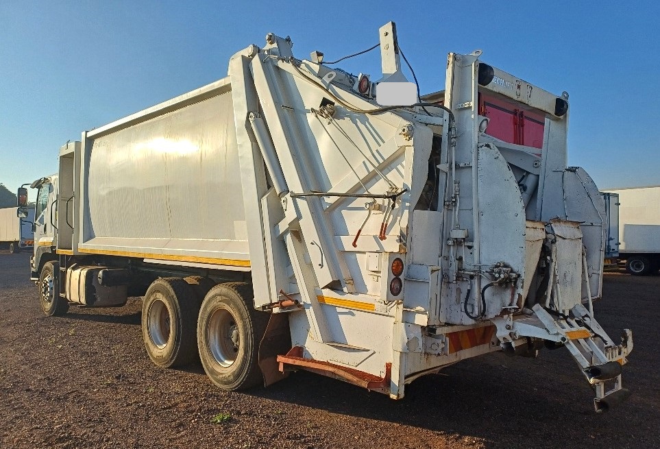 ISUZU F1600 (2015) TRUCK FOR SALE IN PRETORIA