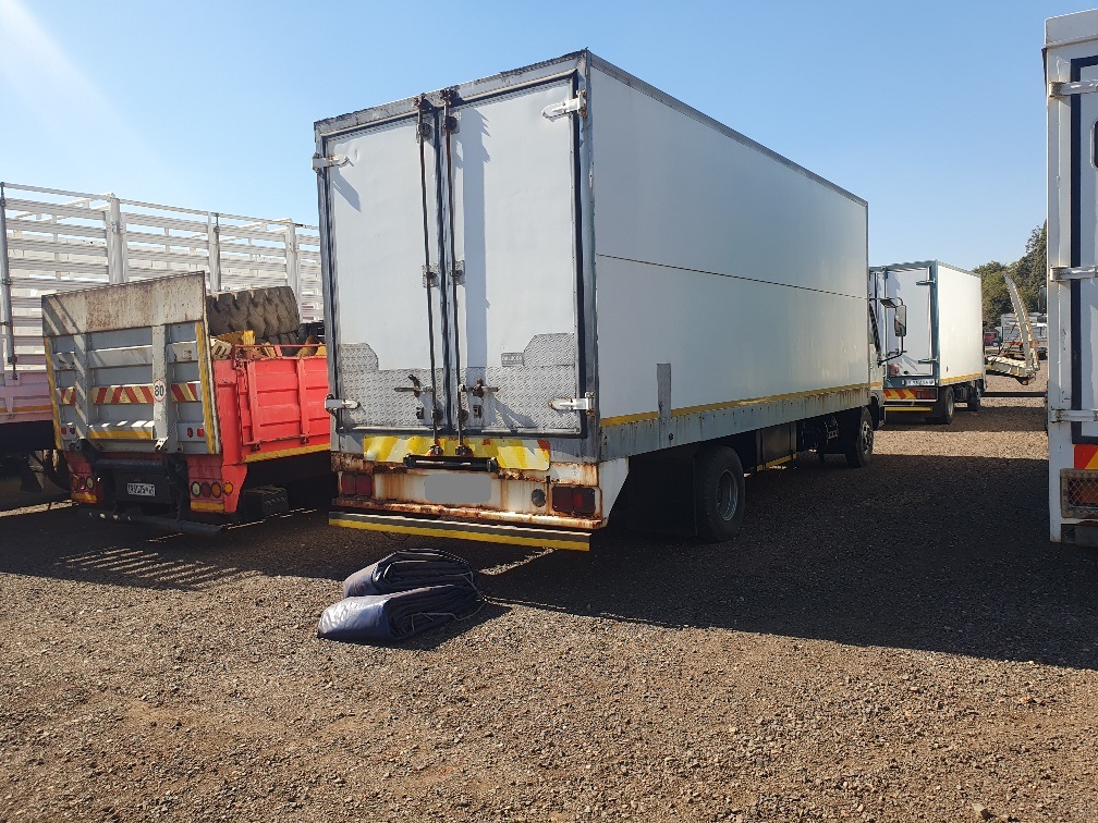 HINO 10-166 F-SERIES (2001) TRUCK FOR SALE IN PRETORIA