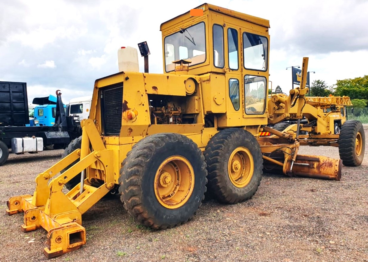 KOMDRESCO T505 (2005) GRADER FOR SALE IN PRETORIA