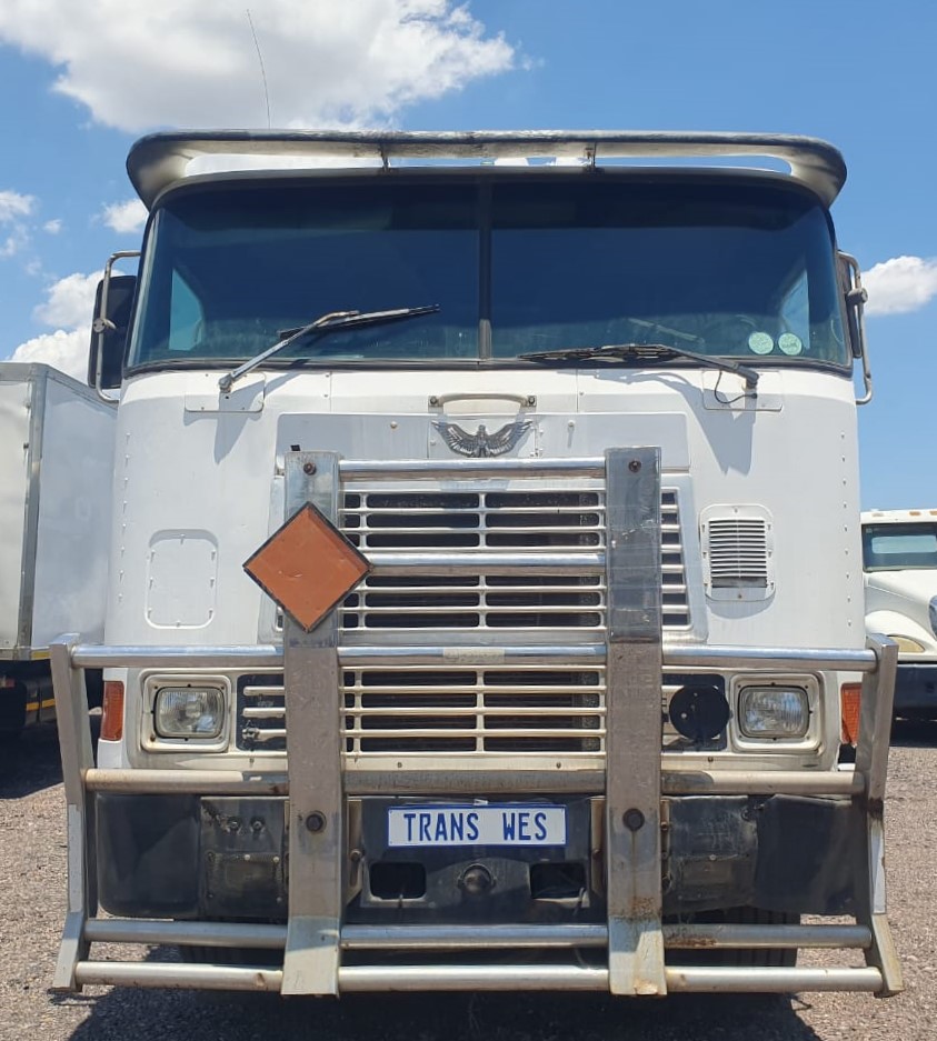 INTERNATIONAL N14 (1998) TRUCK FOR SALE IN PRETORIA