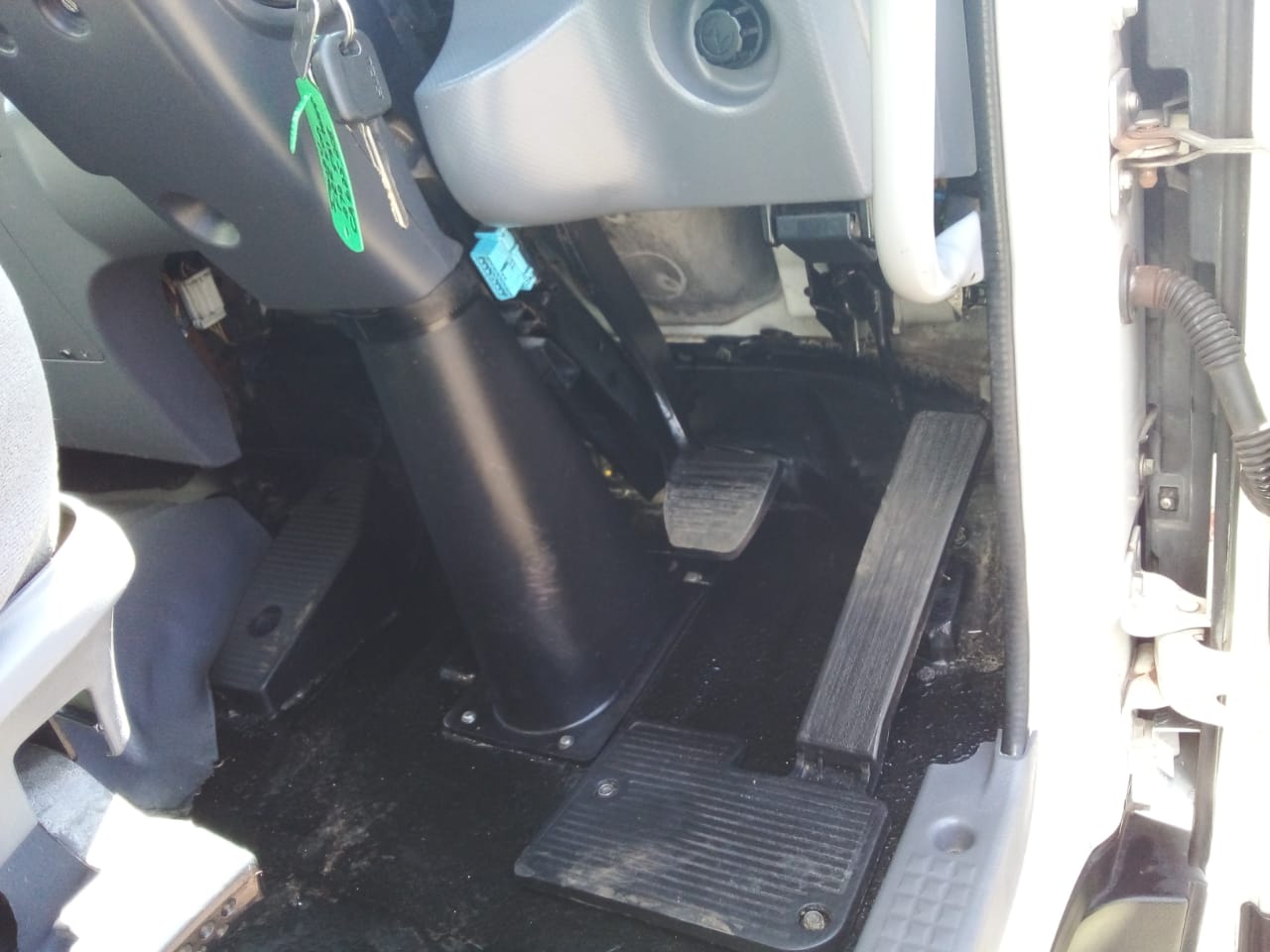 ISUZU FRR500 (2013) TRUCK FOR SALE IN PRETORIA