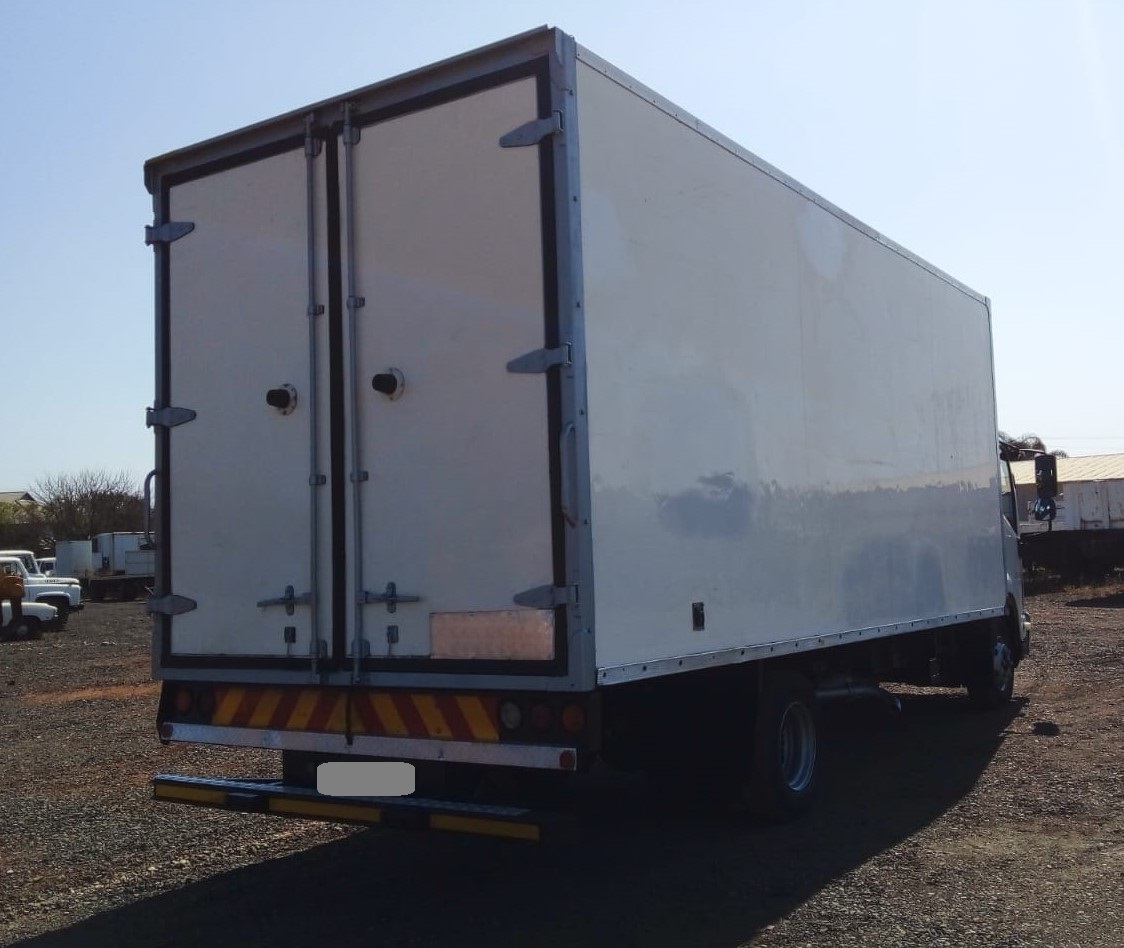 ISUZU FRR500 (2013) TRUCK FOR SALE IN PRETORIA