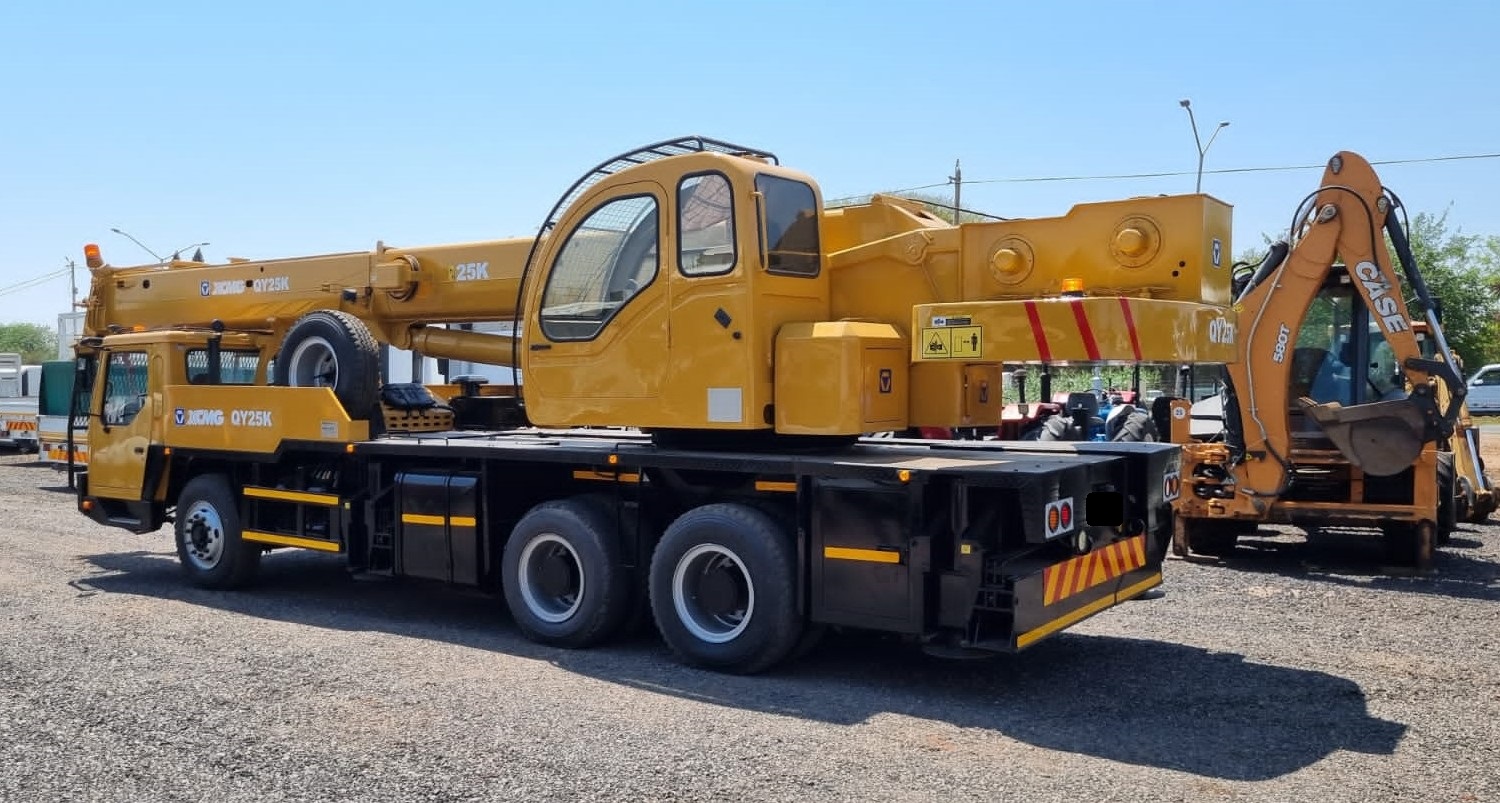 XCMG QY25K (2007) MOBILE CRANE FOR SALE IN PRETORIA GAUTENG