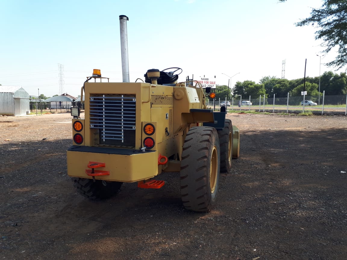 CATERPILLAR 910 FOR SALE IN PRETORIA GAUTENG