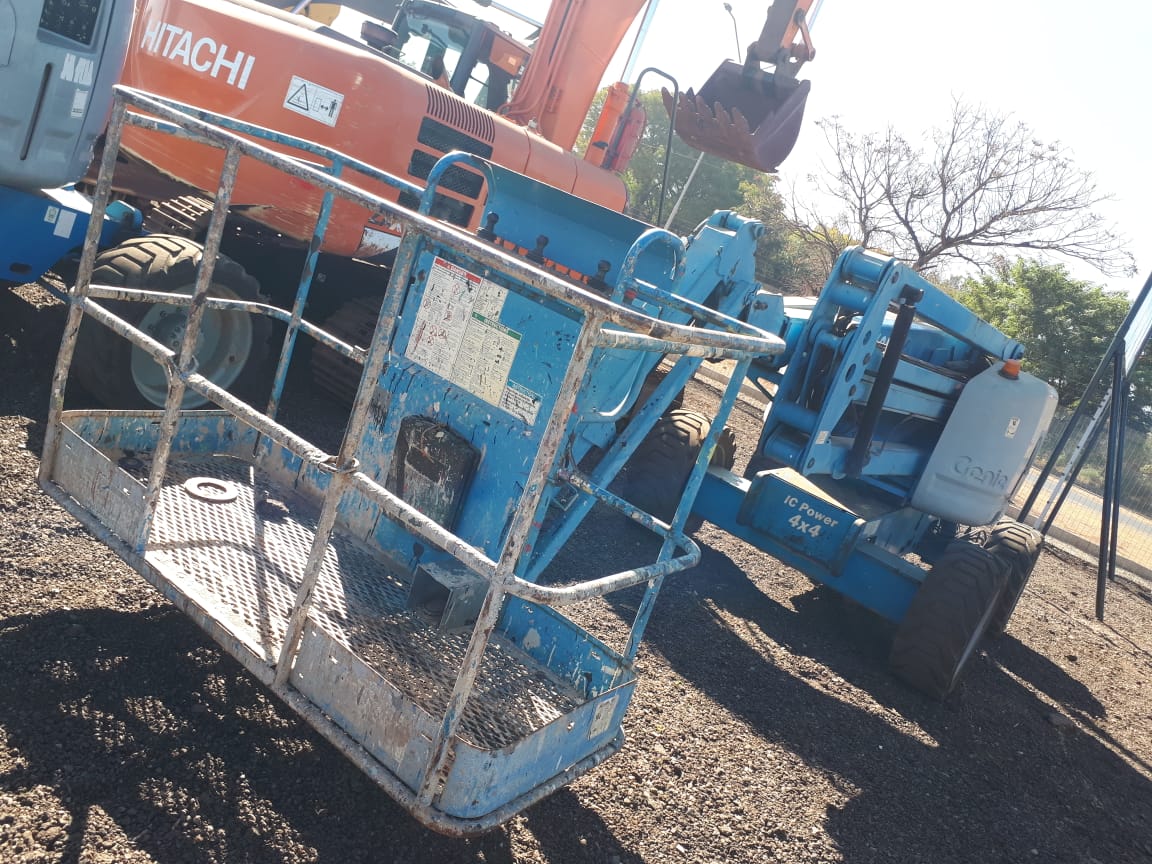 GENIE Z45/25JRT CHERRY PICKER FOR SALE IN PRETORIA GAUTENG