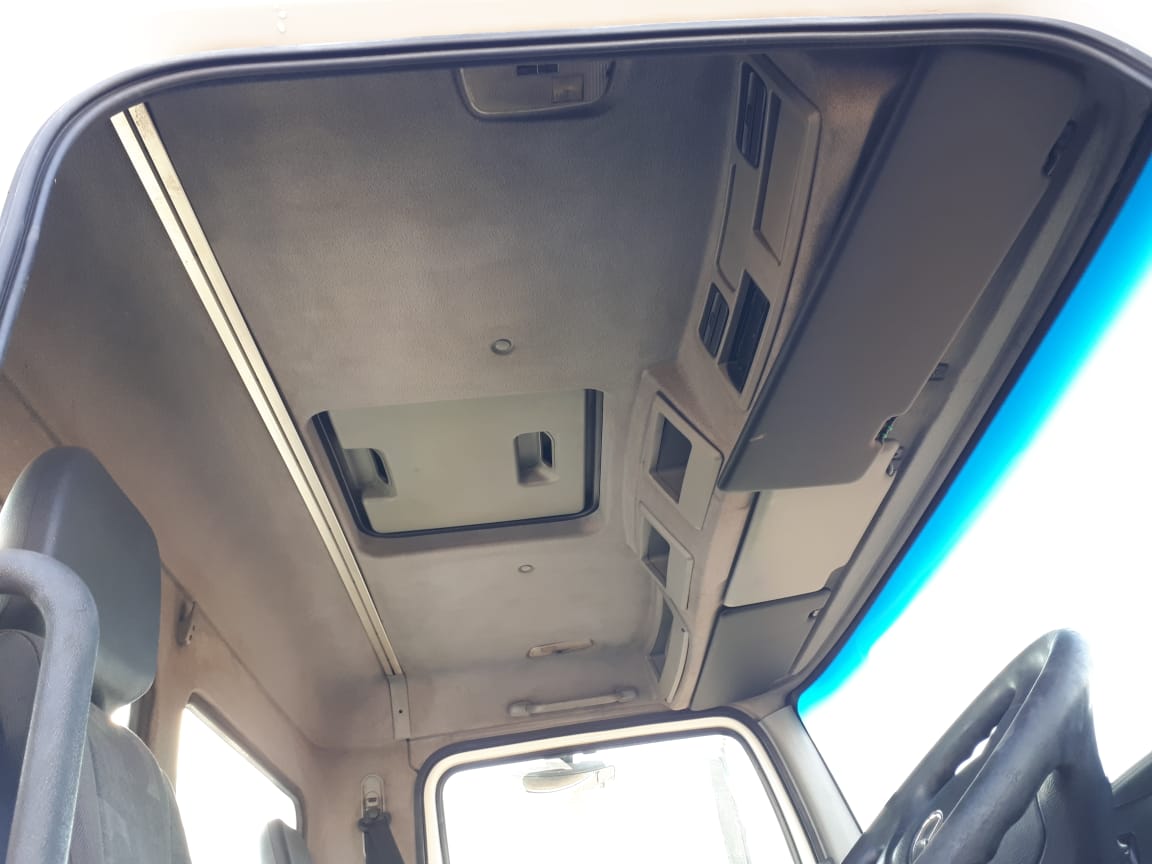 MERCEDES BENZ ATEG0 1519 (2010) DROPSIDE TRUCK FOR SALE IN PRETORIA GAUTENG