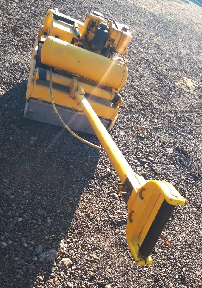 BOMAG BM75S SLINGER START WALK-BEHIND ROLLER FOR SALE IN PRETORIA GAUTENG