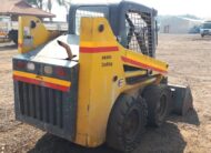 GEHL SL 4240 (2011) SKID STEER LOADER FOR SALE IN PRETORIA GAUTENG