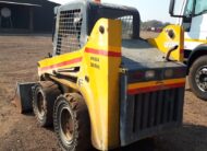 GEHL SL 4240 (2011) SKID STEER LOADER FOR SALE IN PRETORIA GAUTENG