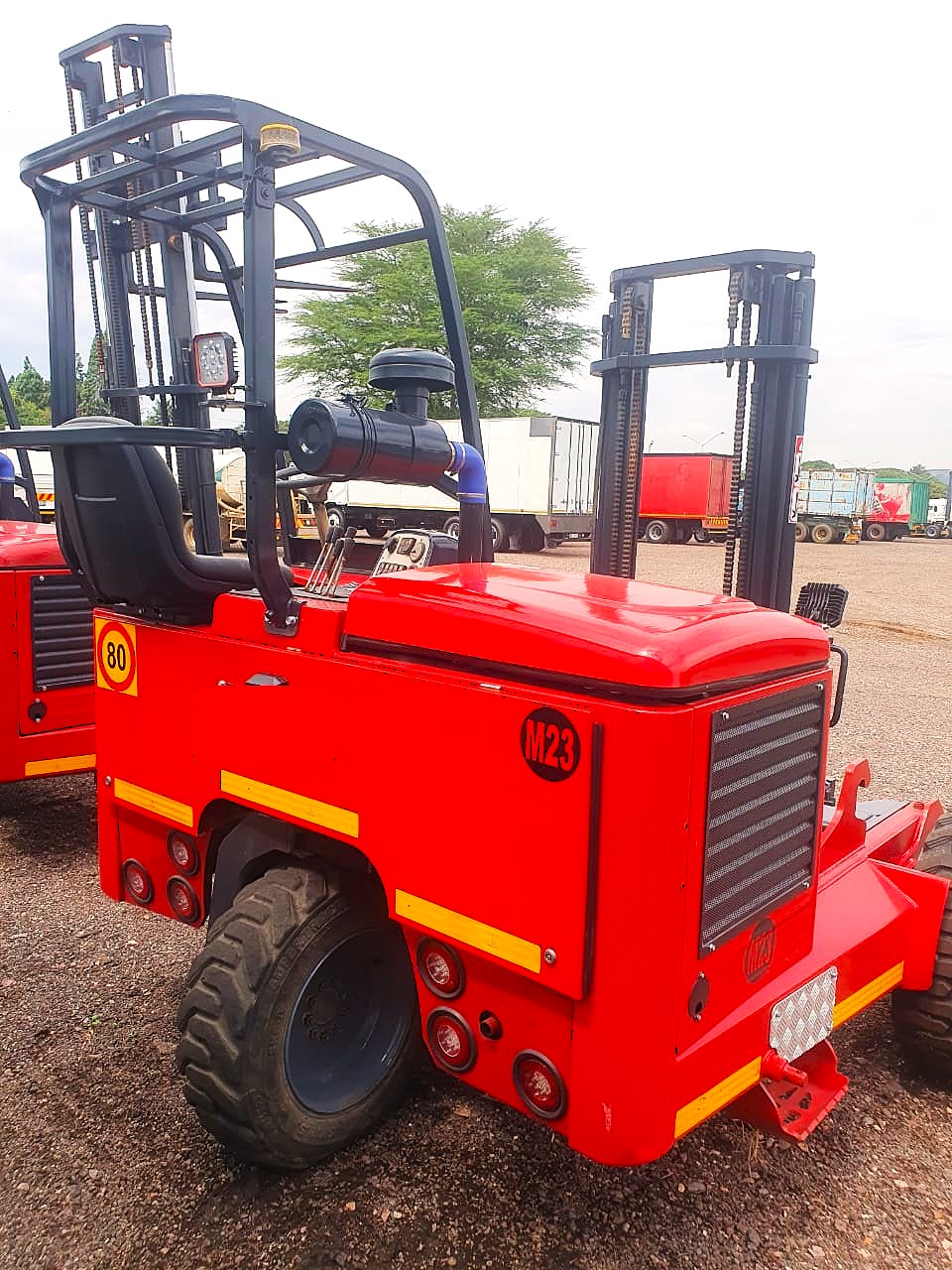 MOFFET M5 20.3 (2016) FORKLIFT FOR SALE IN PRETORIA GAUTENG