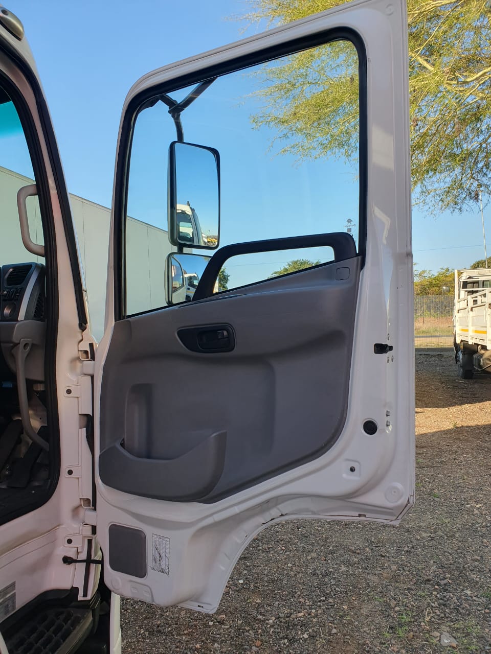UD60 MKE 180 (2018) TRUCK FOR SALE IN PRETORIA