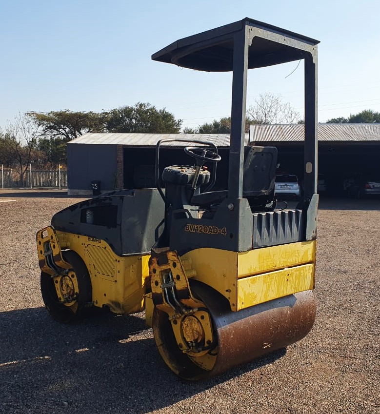 BOMAG BW120AD-4 (2004) ROLLER FOR SALE IN PRETORIA