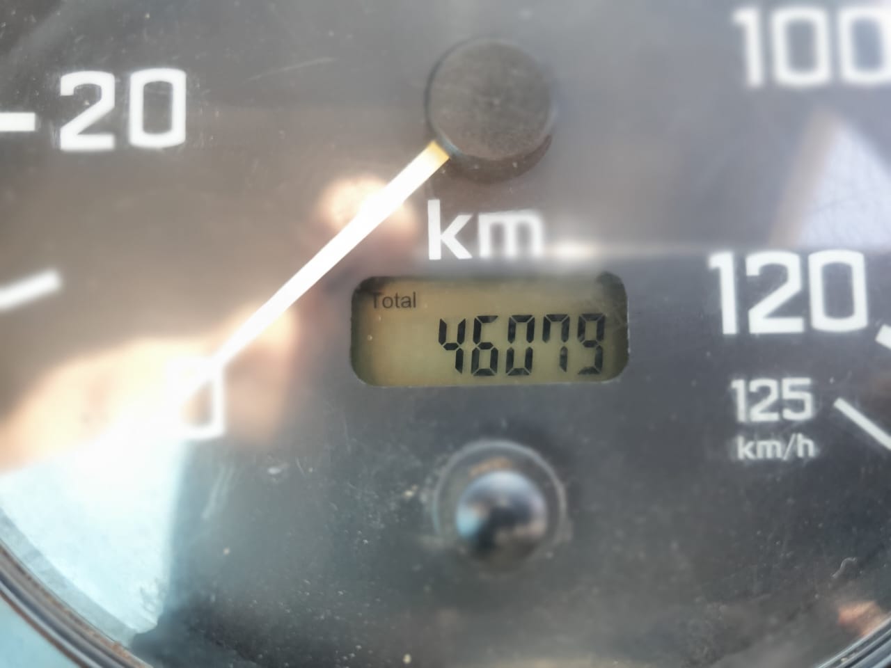 NISSAN UD80(2005)TRUCK FOR SALE IN PRETORIA GAUTENG.