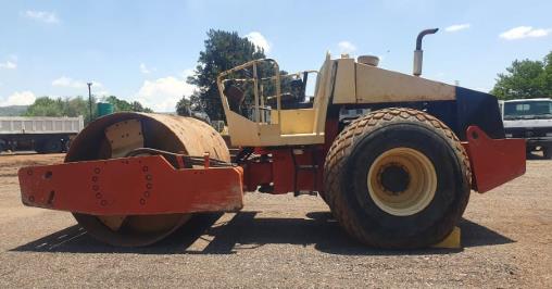 DYNAPAC CA250D ROLLER FOR SALE IN PRETORIA