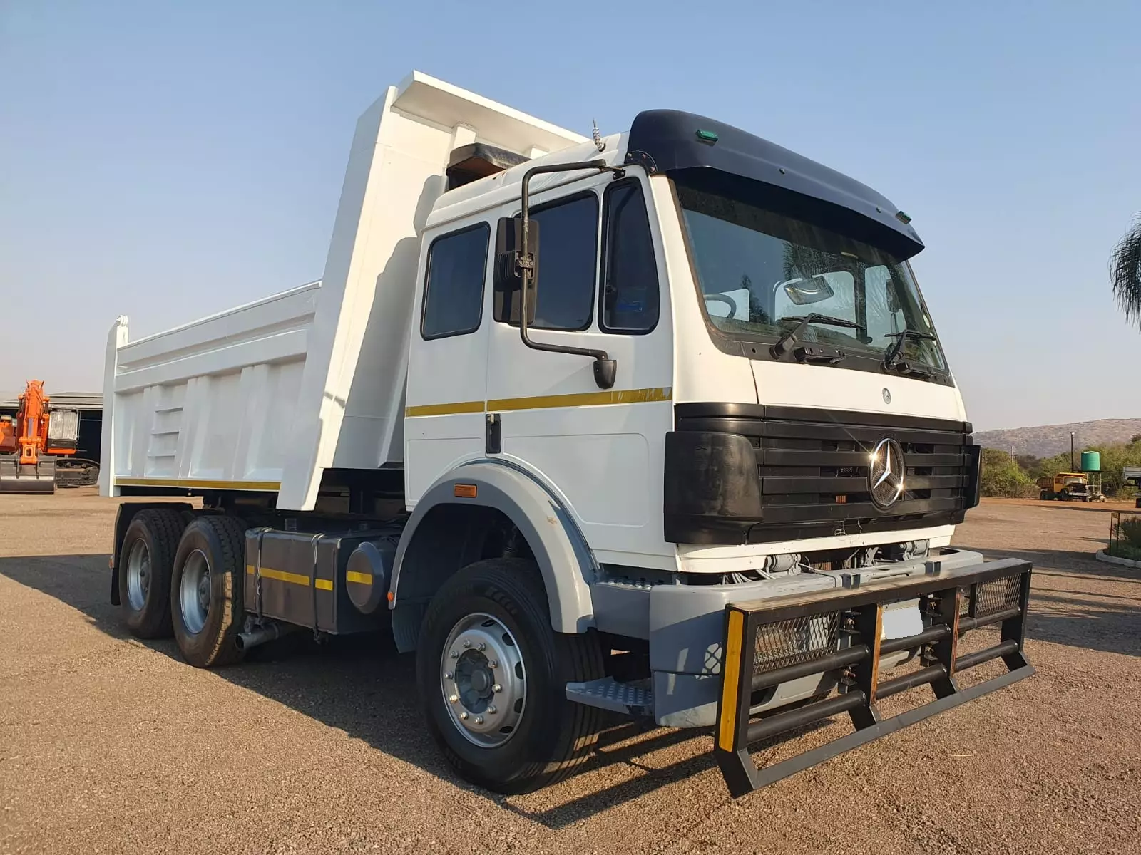 M/BENZ POWERLINER (1996) TRUCK FOR SALE IN PRETORIA