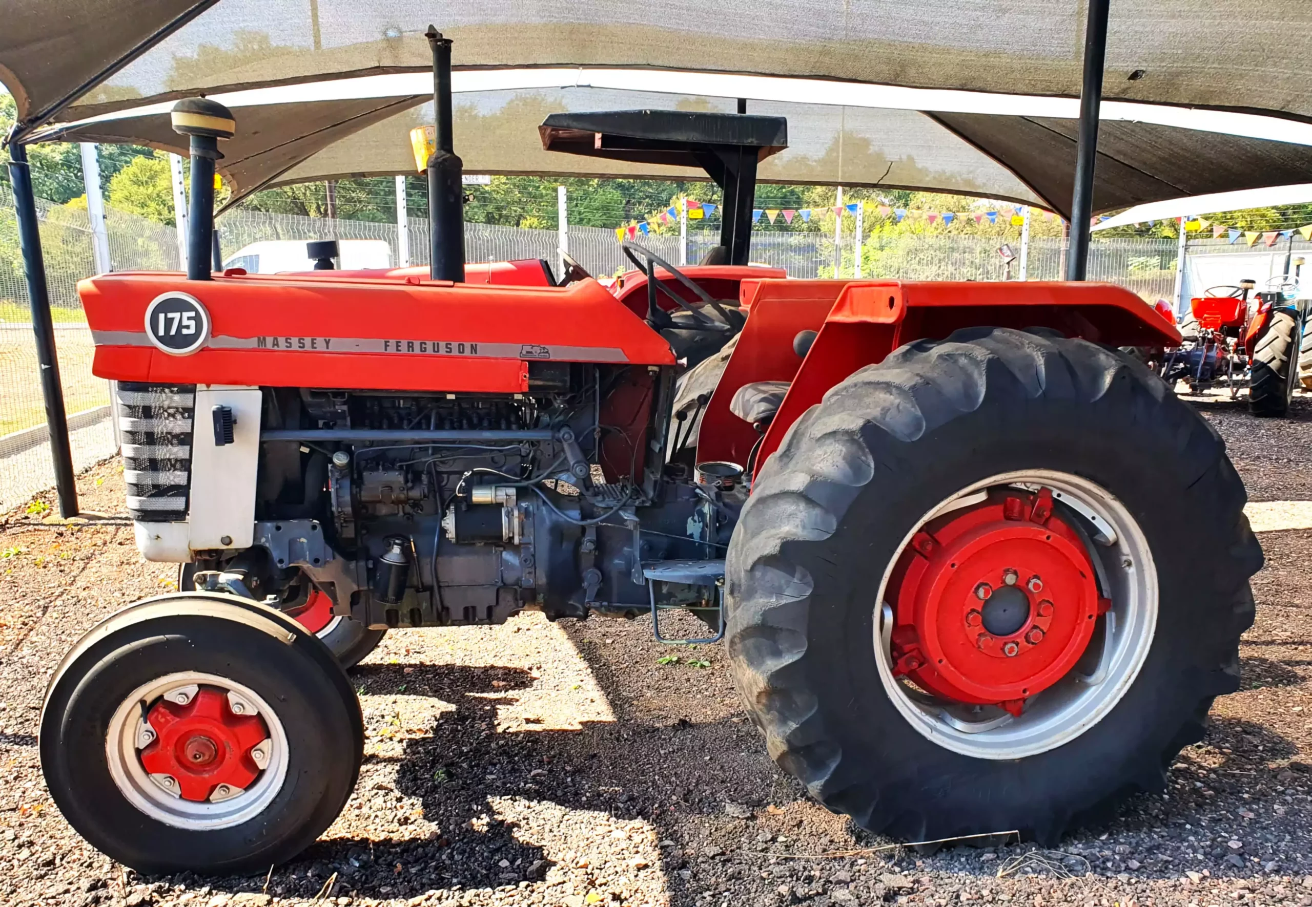 MASSEY FERGUSON 175 (1964) TRACTOR FOR SALE IN PRETORIA