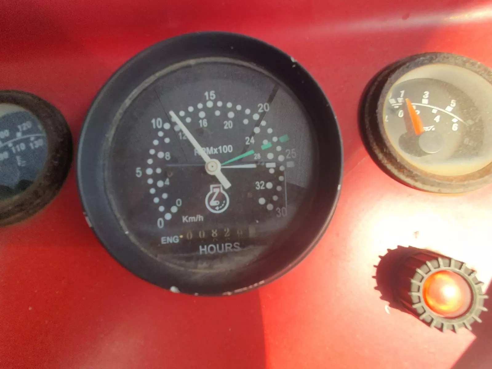 SIROMER 304 (2004) TRACTOR FOR SALE IN PRETORIA
