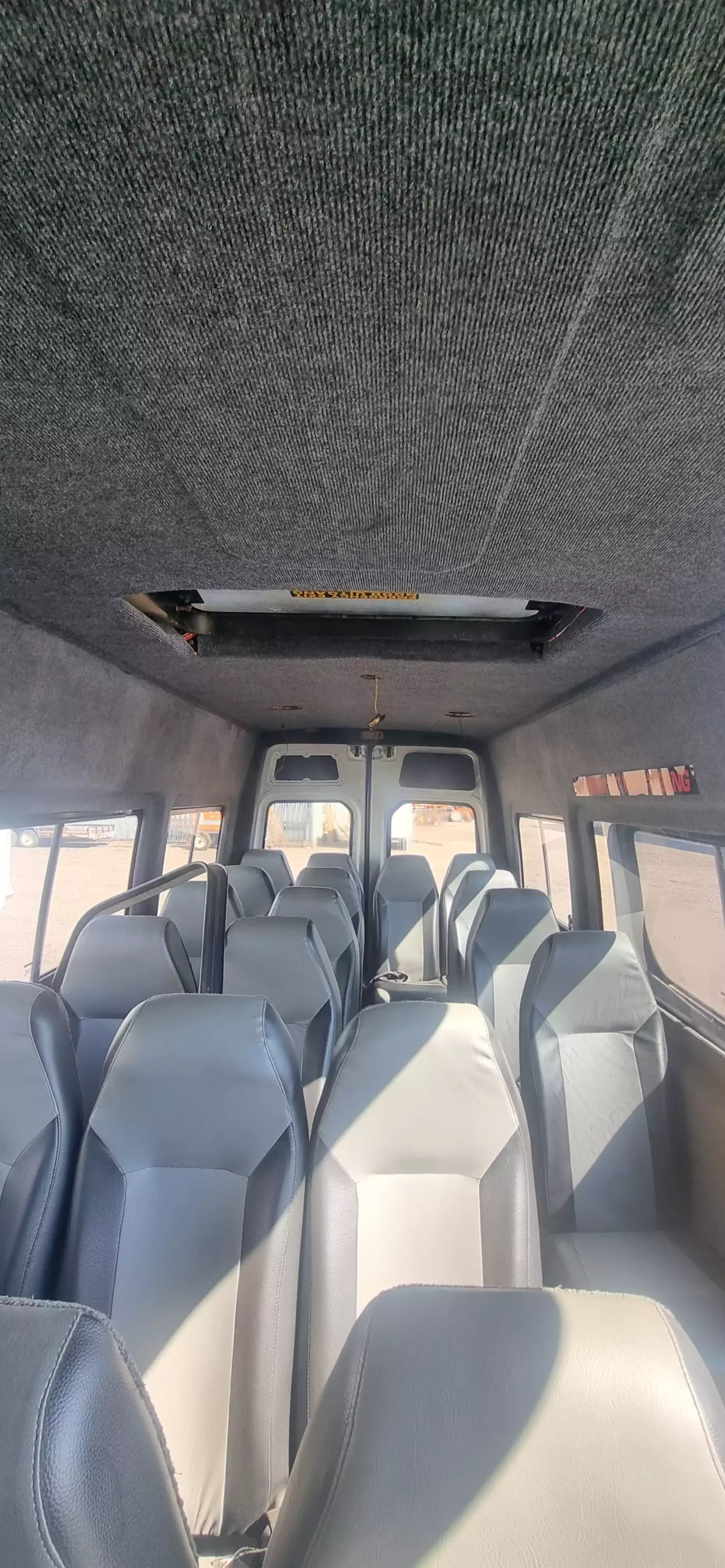 VW CRAFTER 50 2.0 (2014) BUS FOR SALE IN PRETORIA