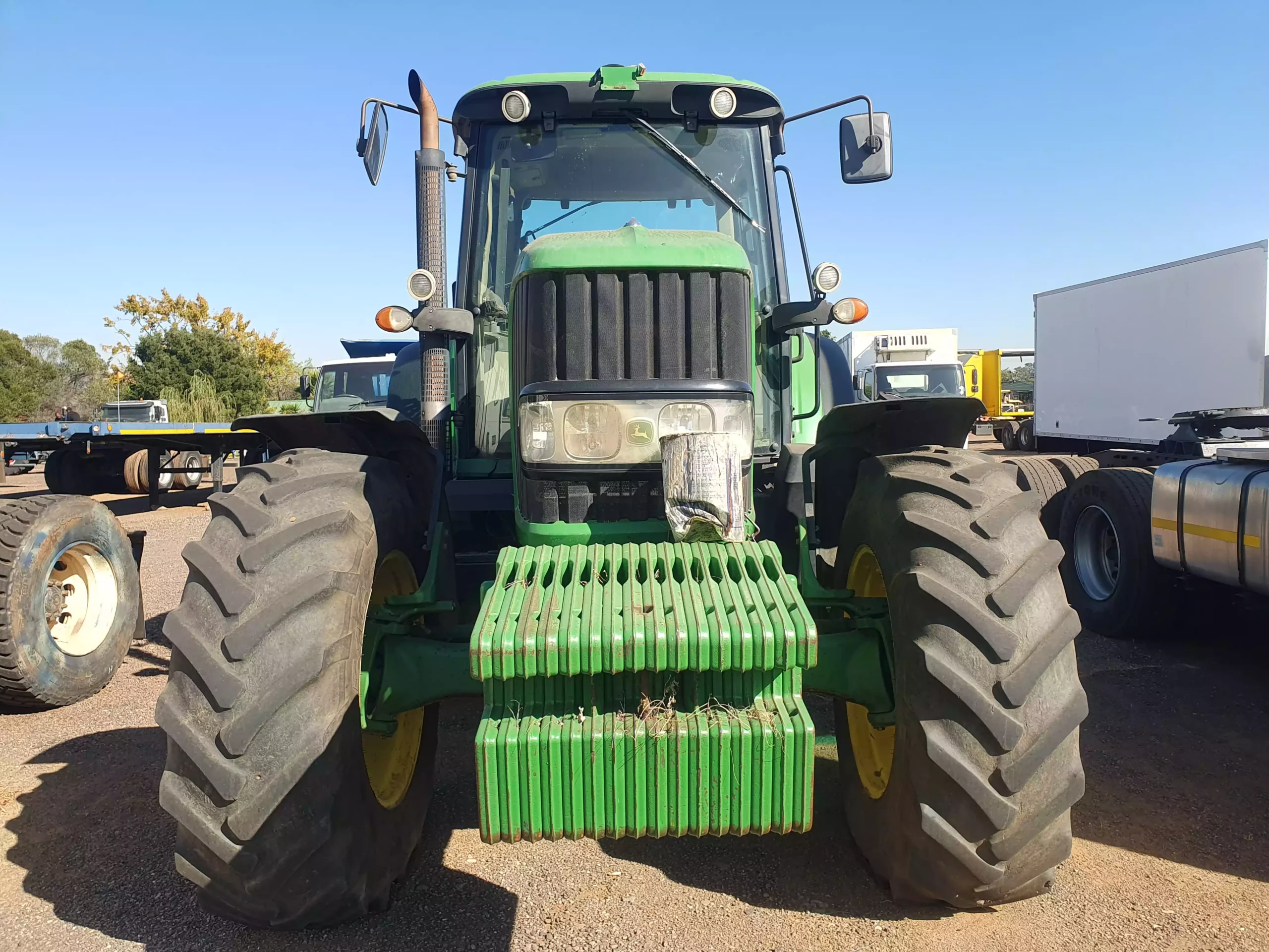 JOHN DEERE 6930 (2010) TRACTORS FOR SALE IN PRETORIA