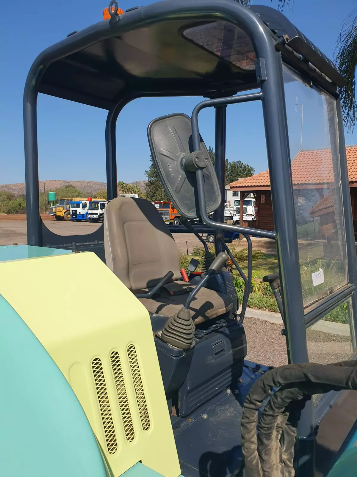 YANMAR VIO 70 (2002) EXCAVATOR FOR SALE IN PRETORIA GAUTENG