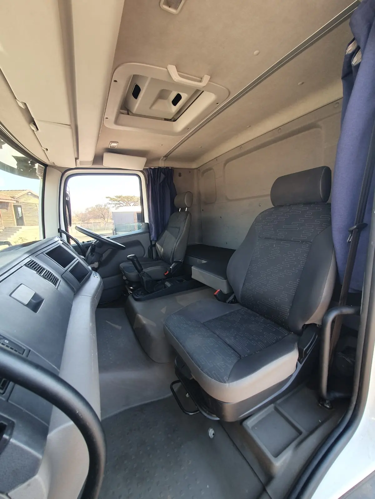 VOLKSWAGEN 24-250 (2019) TRUCK FOR SALE IN PRETORIA