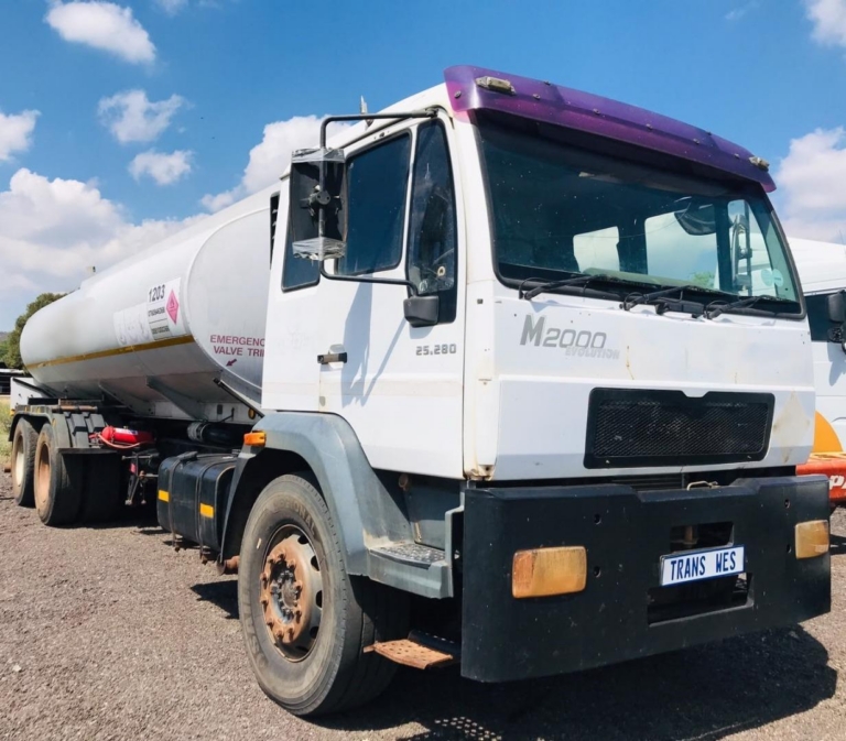2005 MAN M2000